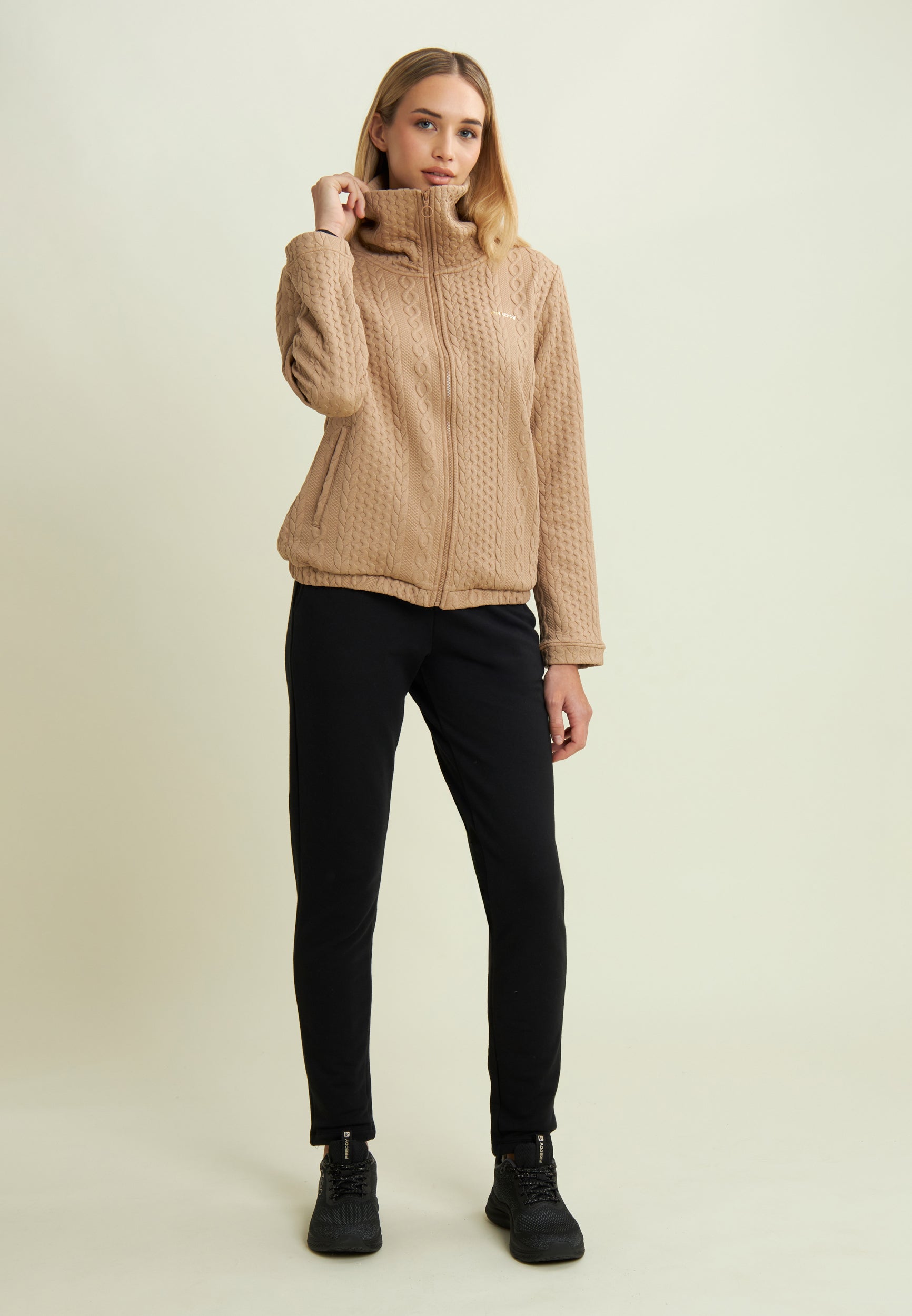 F25WDIANA_M45_-_W_L 1