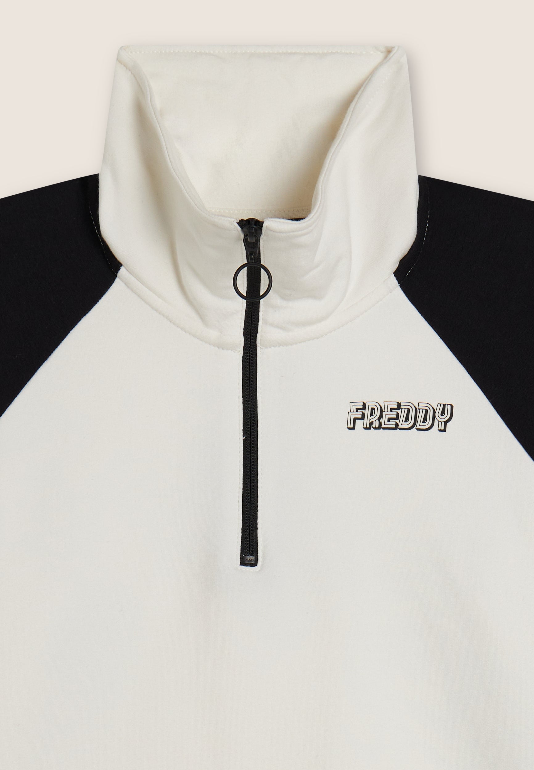 F25WFUJI_W77N_-_W_L 7