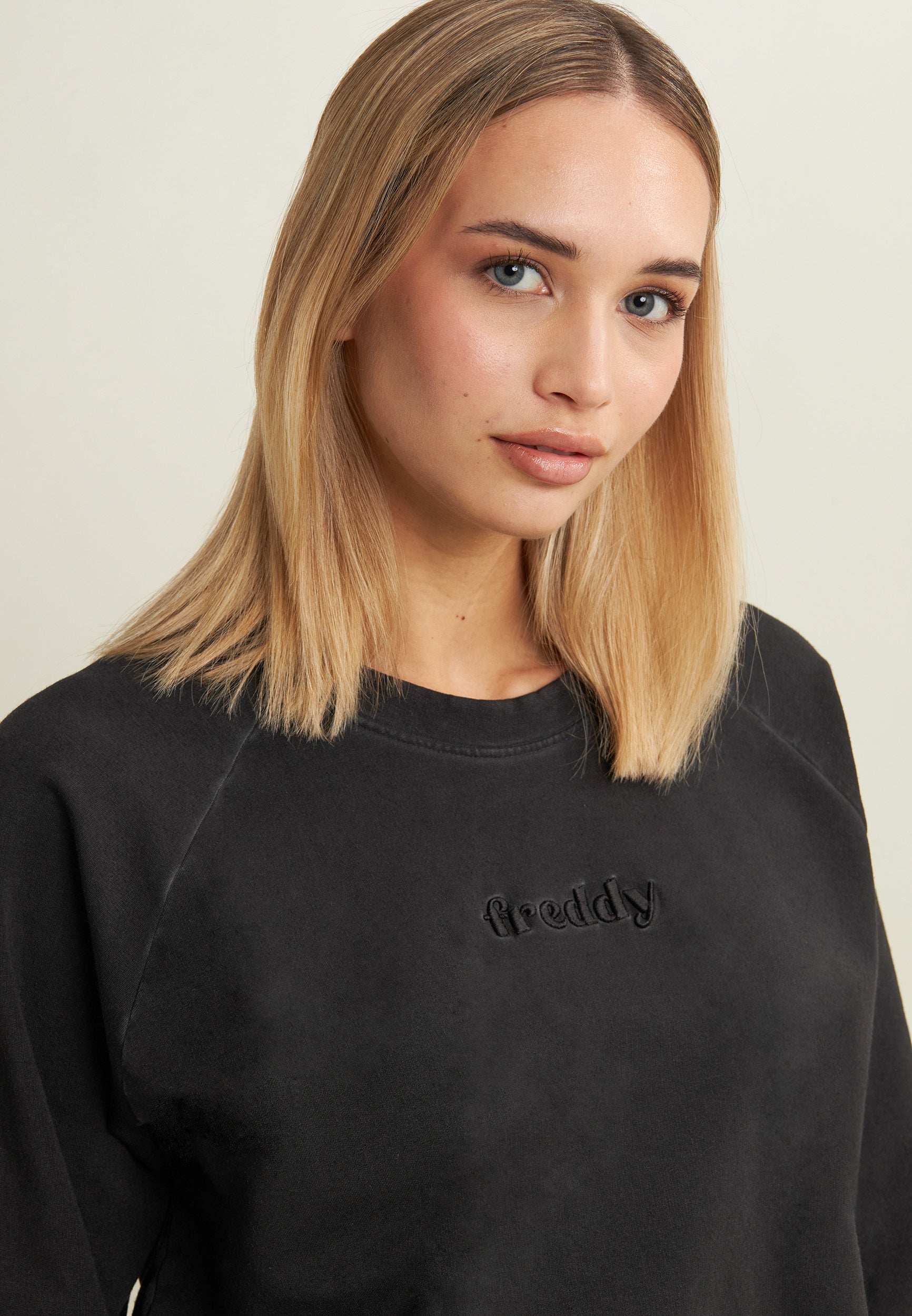 F25WLAKI_NCD_-_W_L 4