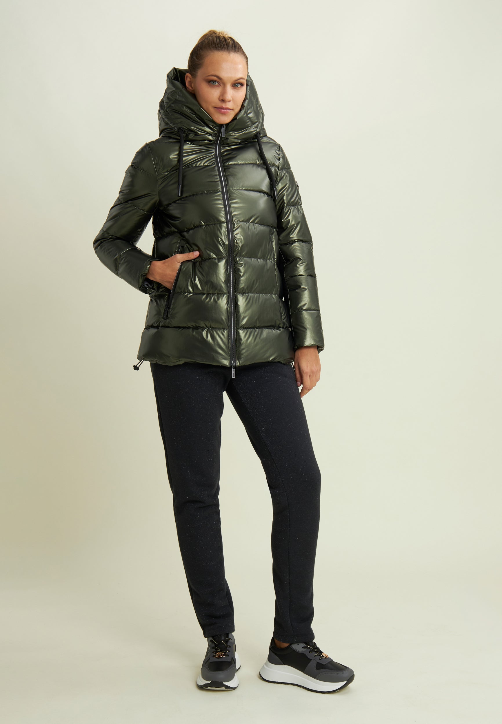 F25WPJJ9_V143_-_W_L 5