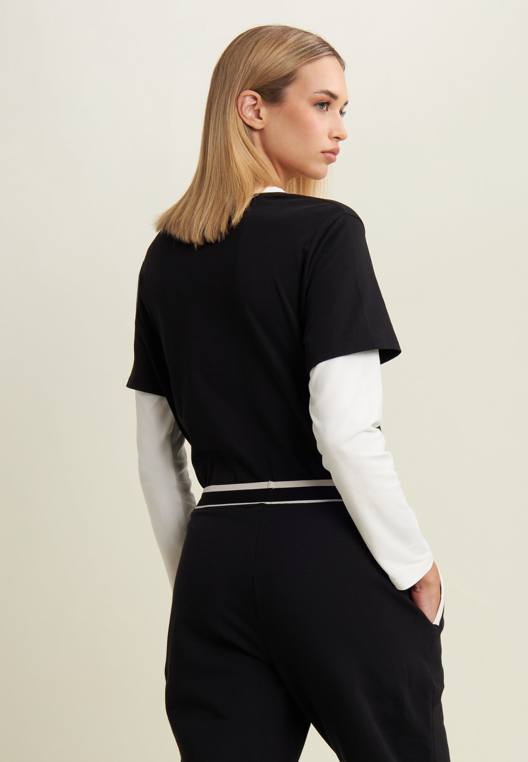 F25WTAAL_NW77_-_W_L 3