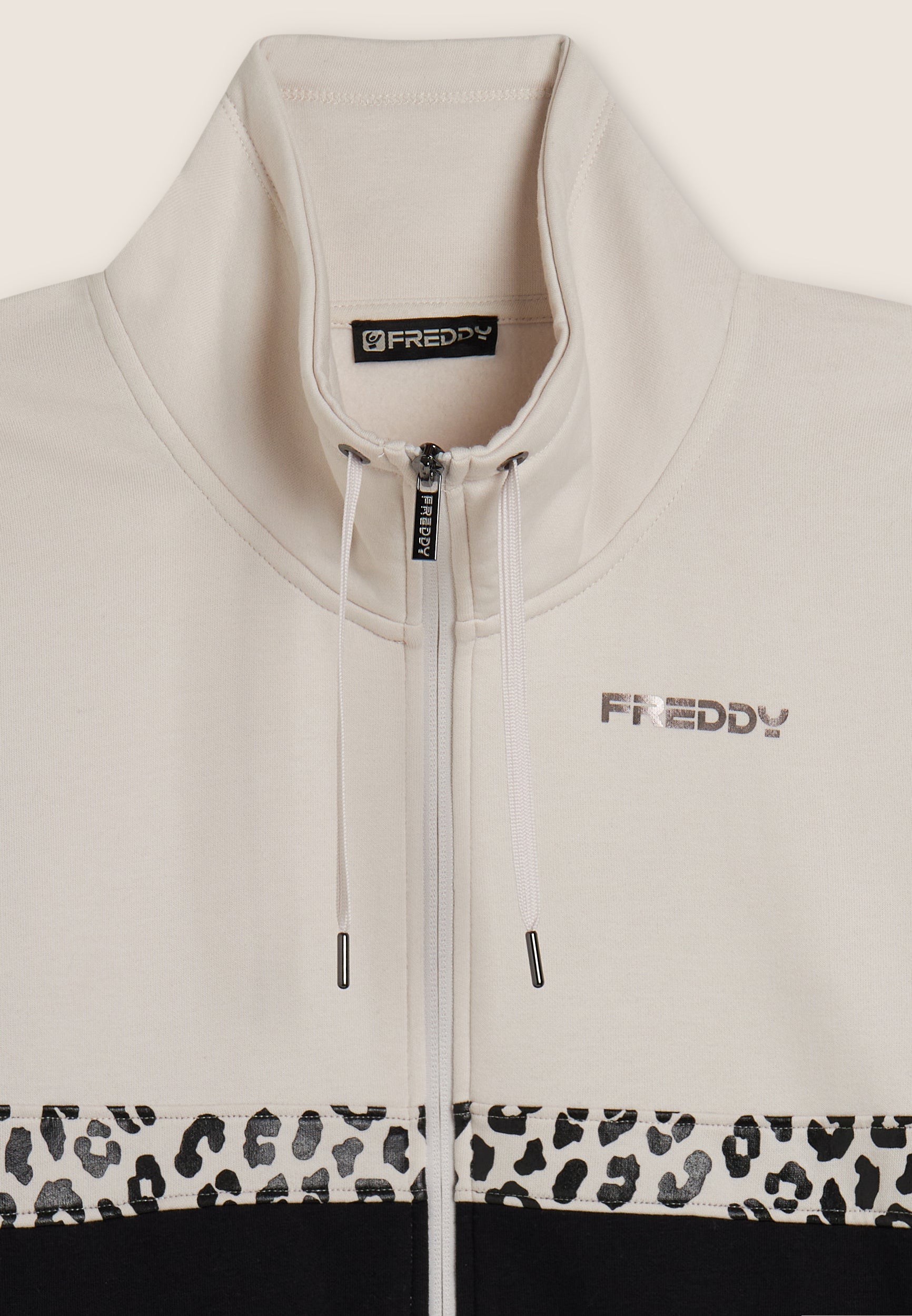 F25WTRK6_Z102N_-_W_L 8