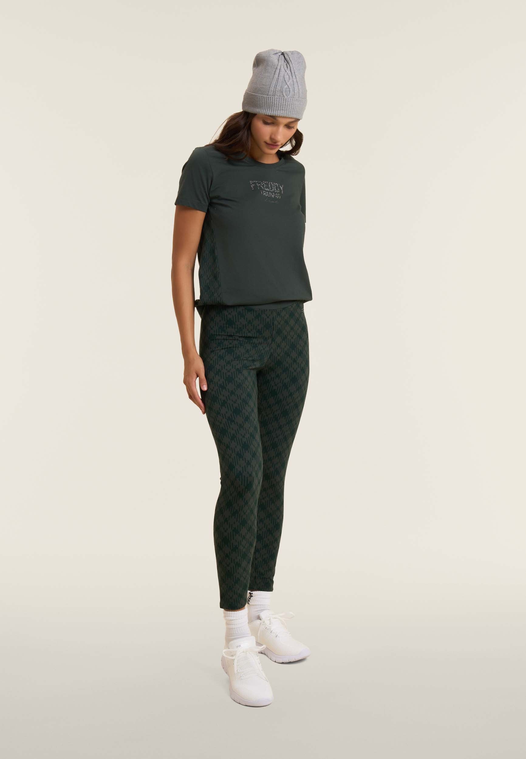 F25WTRP8C_V142V_-_W_L 1