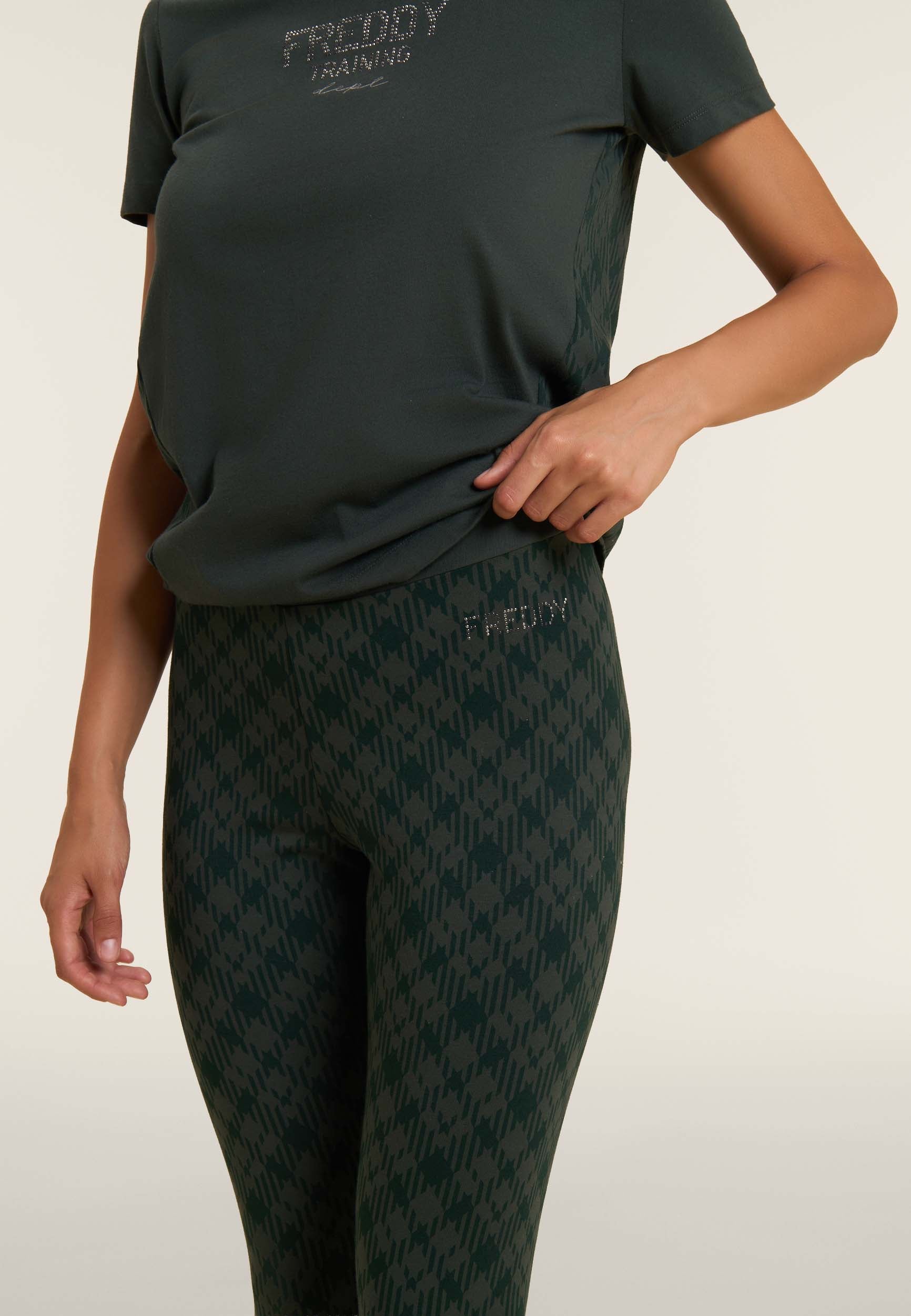 F25WTRP8C_V142V_-_W_L 4