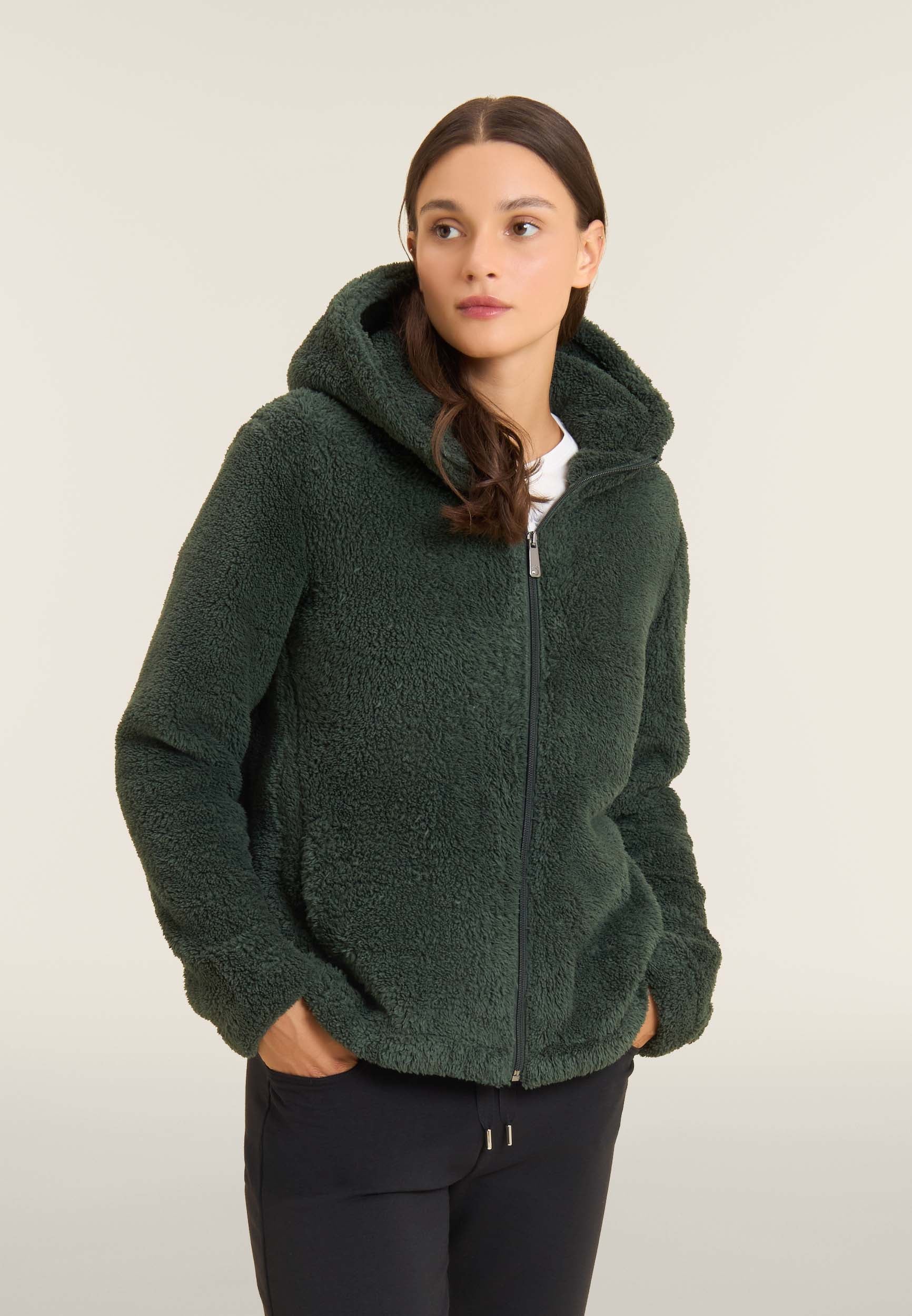 F25WTRS12_V142_-_W_L 2