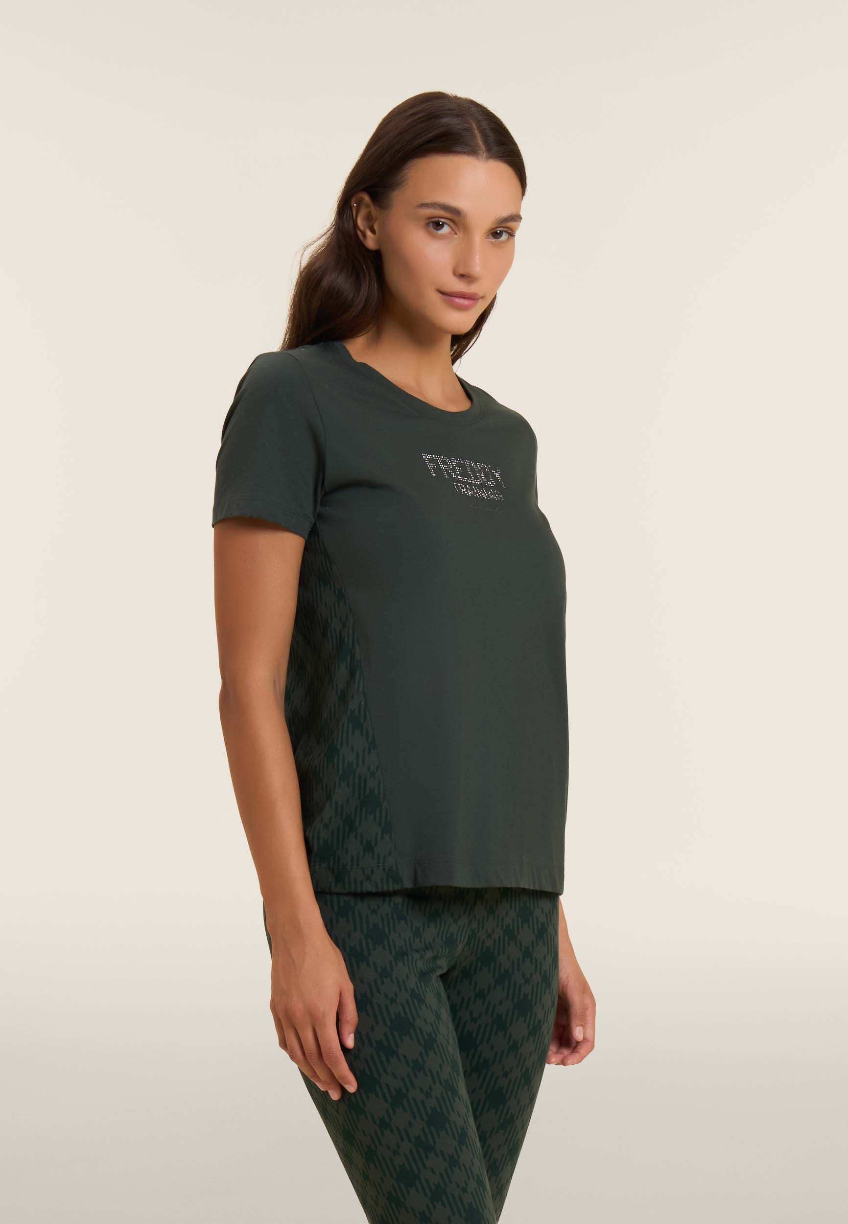 F25WTRT3_V142VV_-_W_L 2