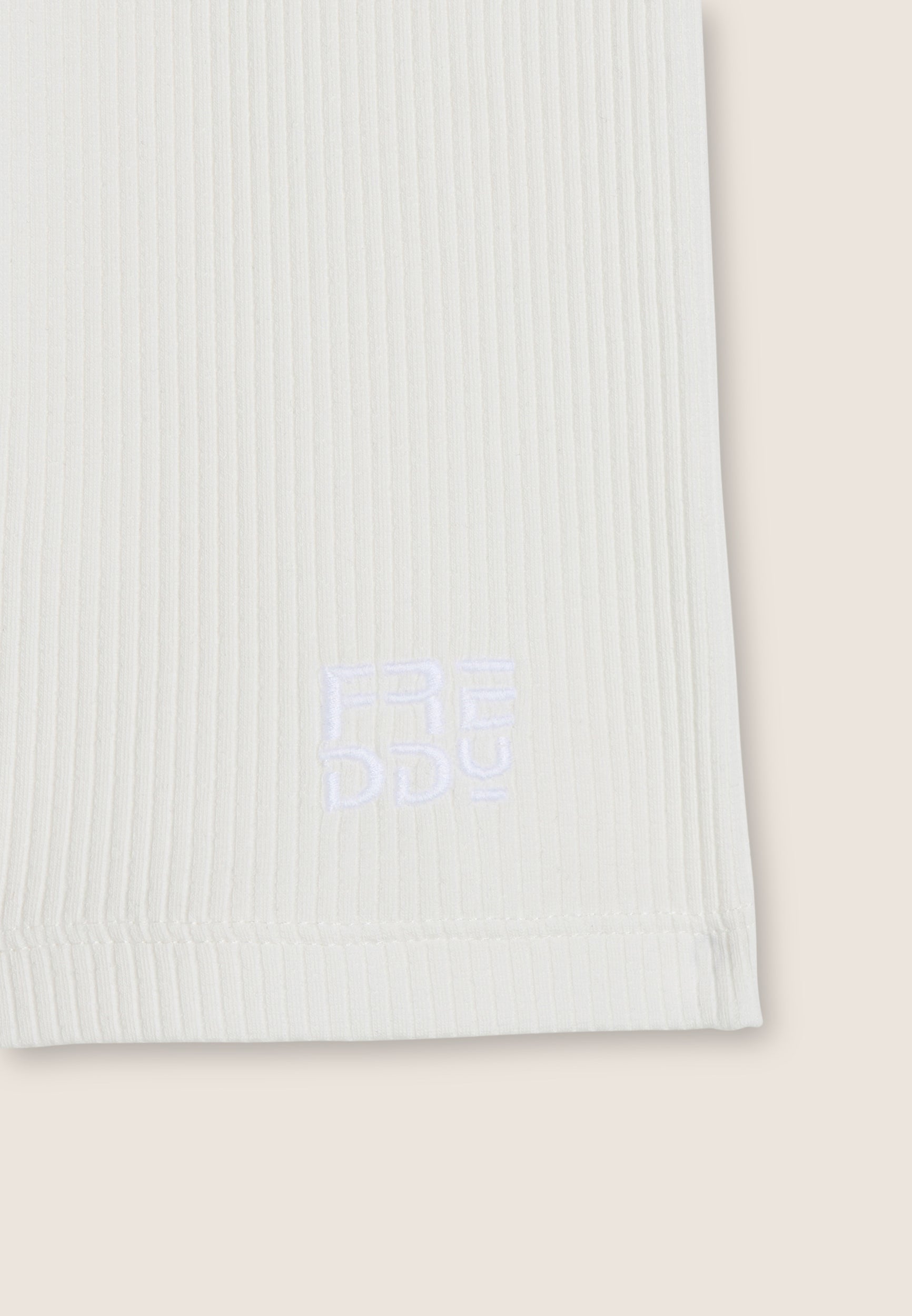 FR1992_2TB005_-_2BG_4 3