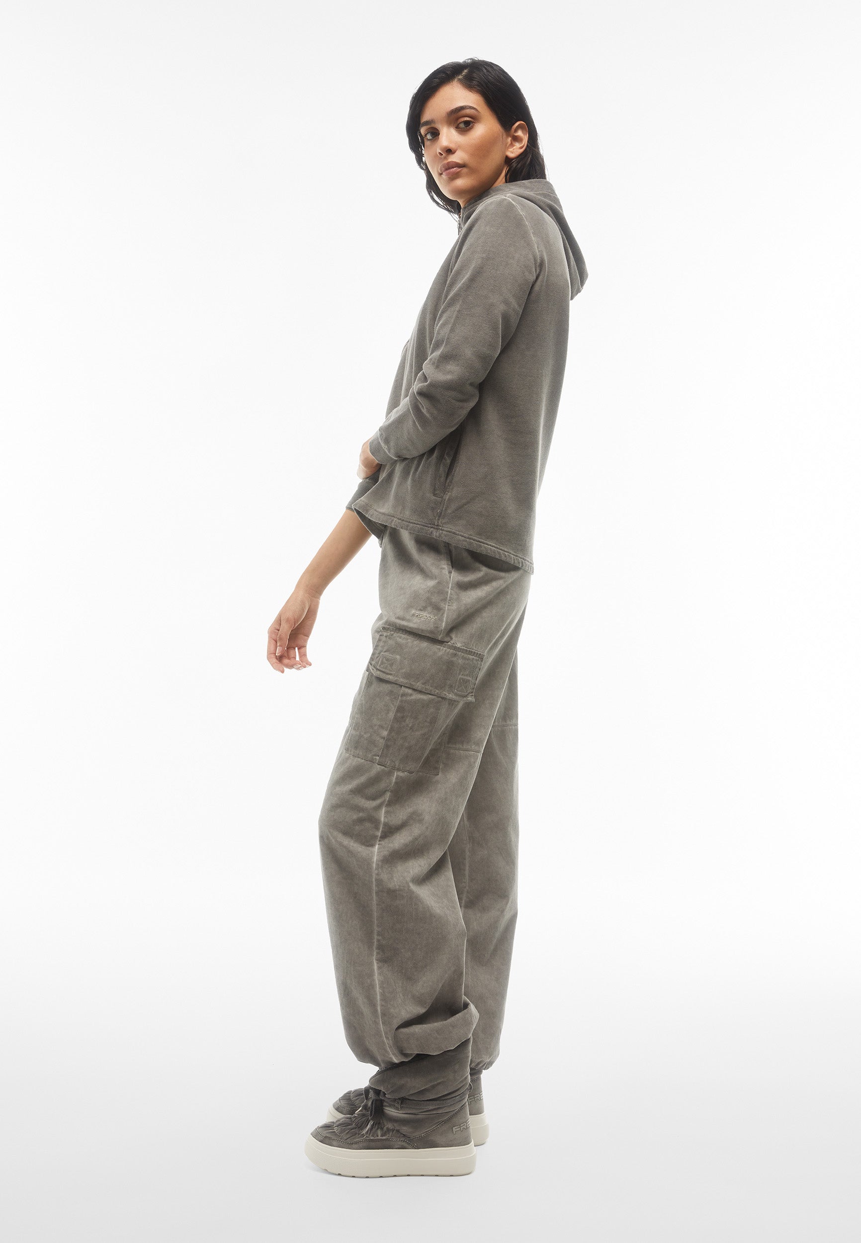 HAILEYF304_G37CD_-_W_XXS 1