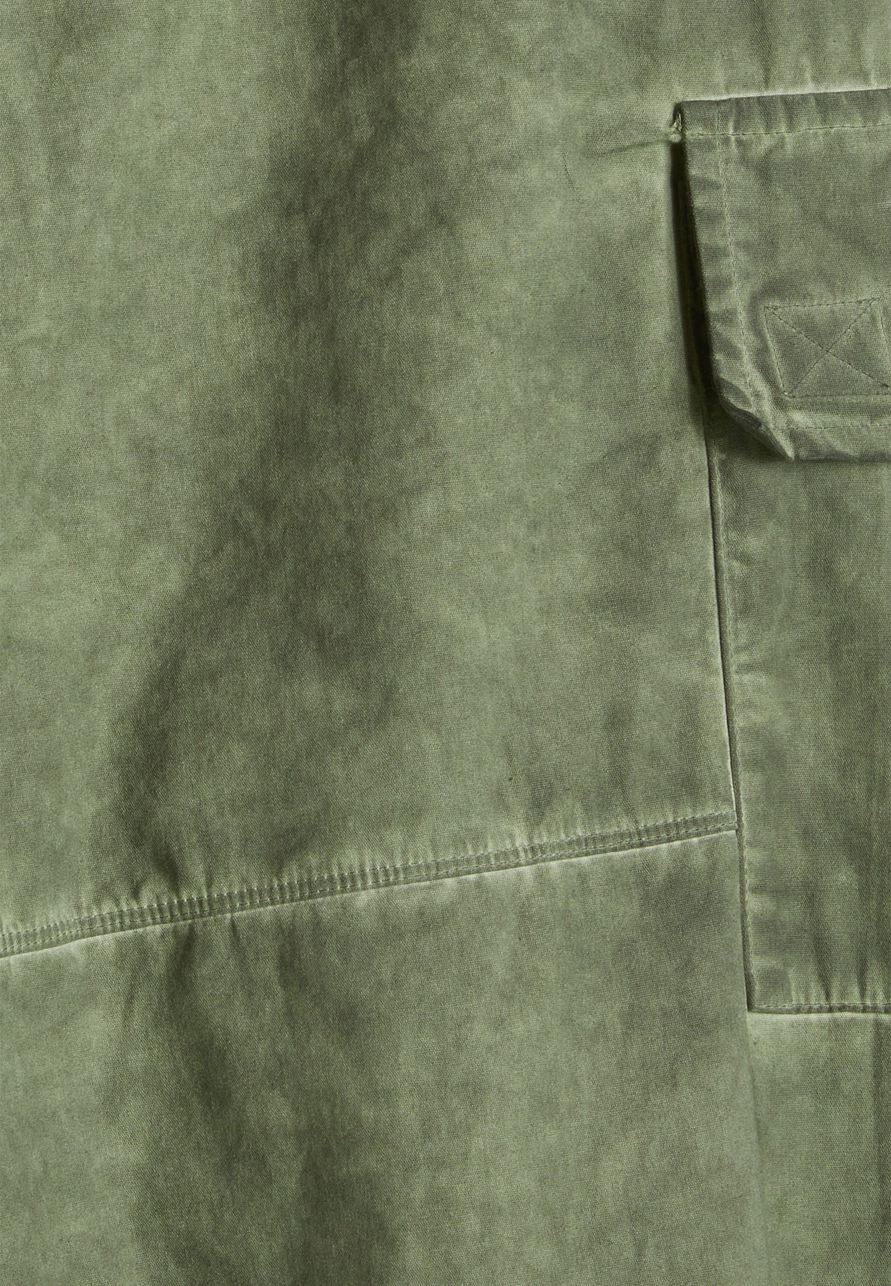 HAILEYF304_V69CD_-_W_S 7