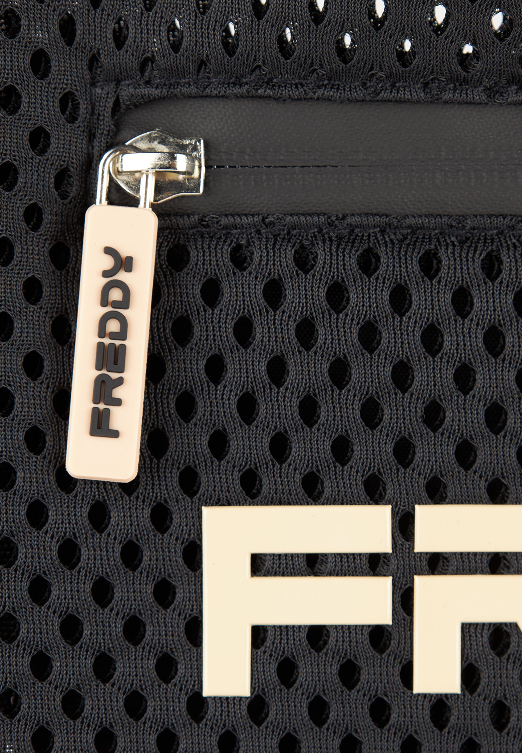 LFR-E01-LU104_N_-_6_U 2