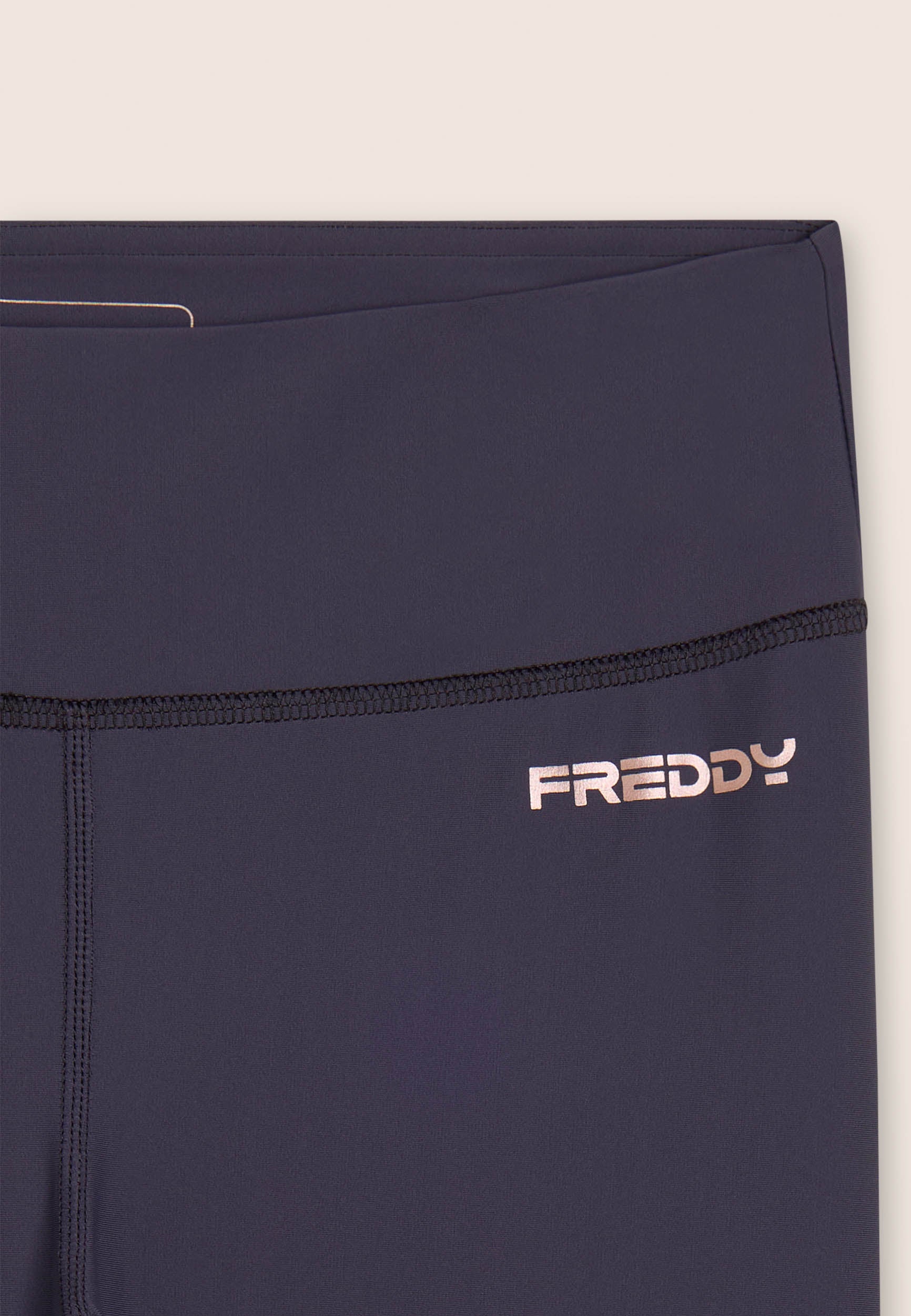 SF5HF2501_M46_-_W_L 3