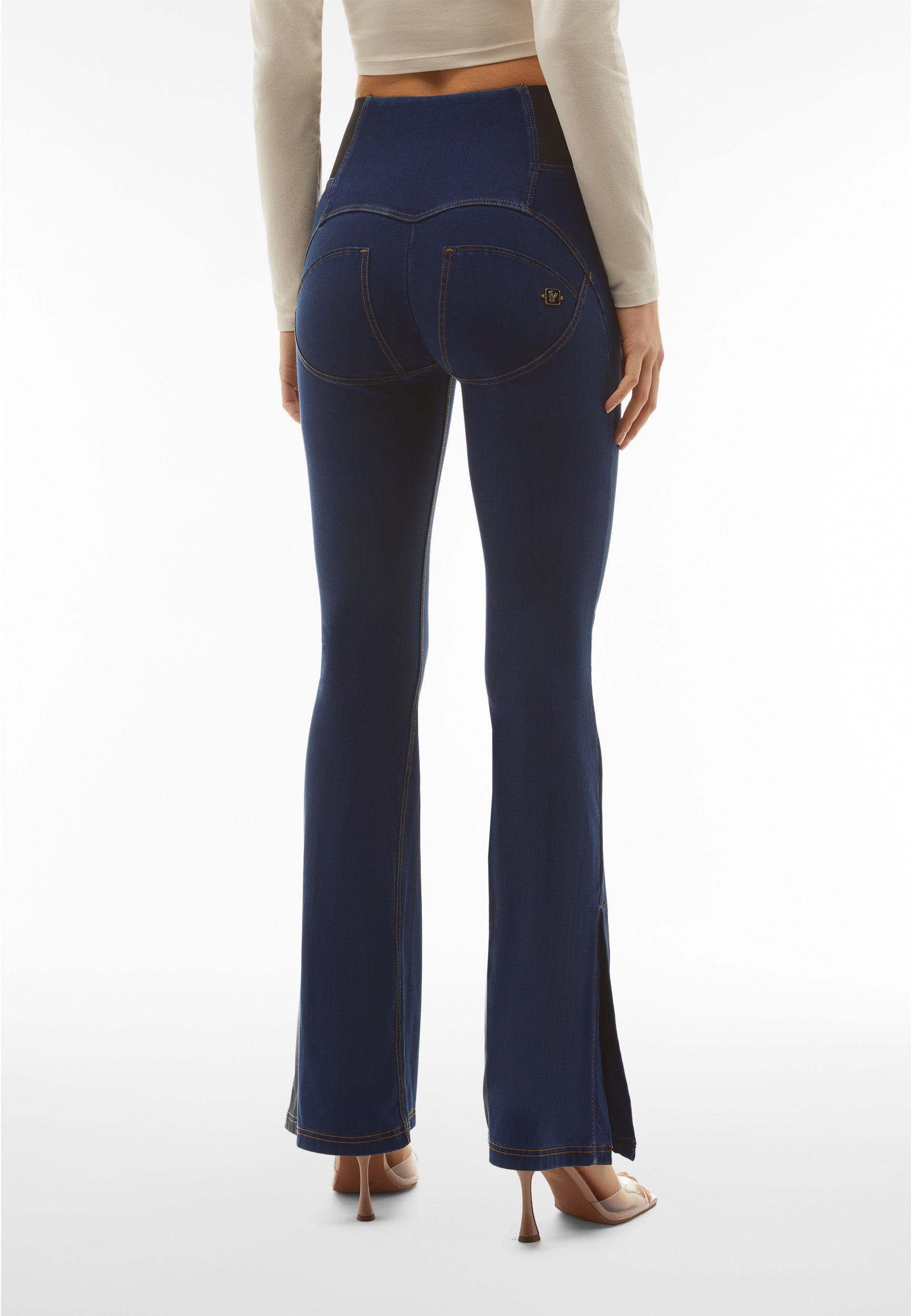 WRUP11SHS422_J0T_-_WWR_XXS 3