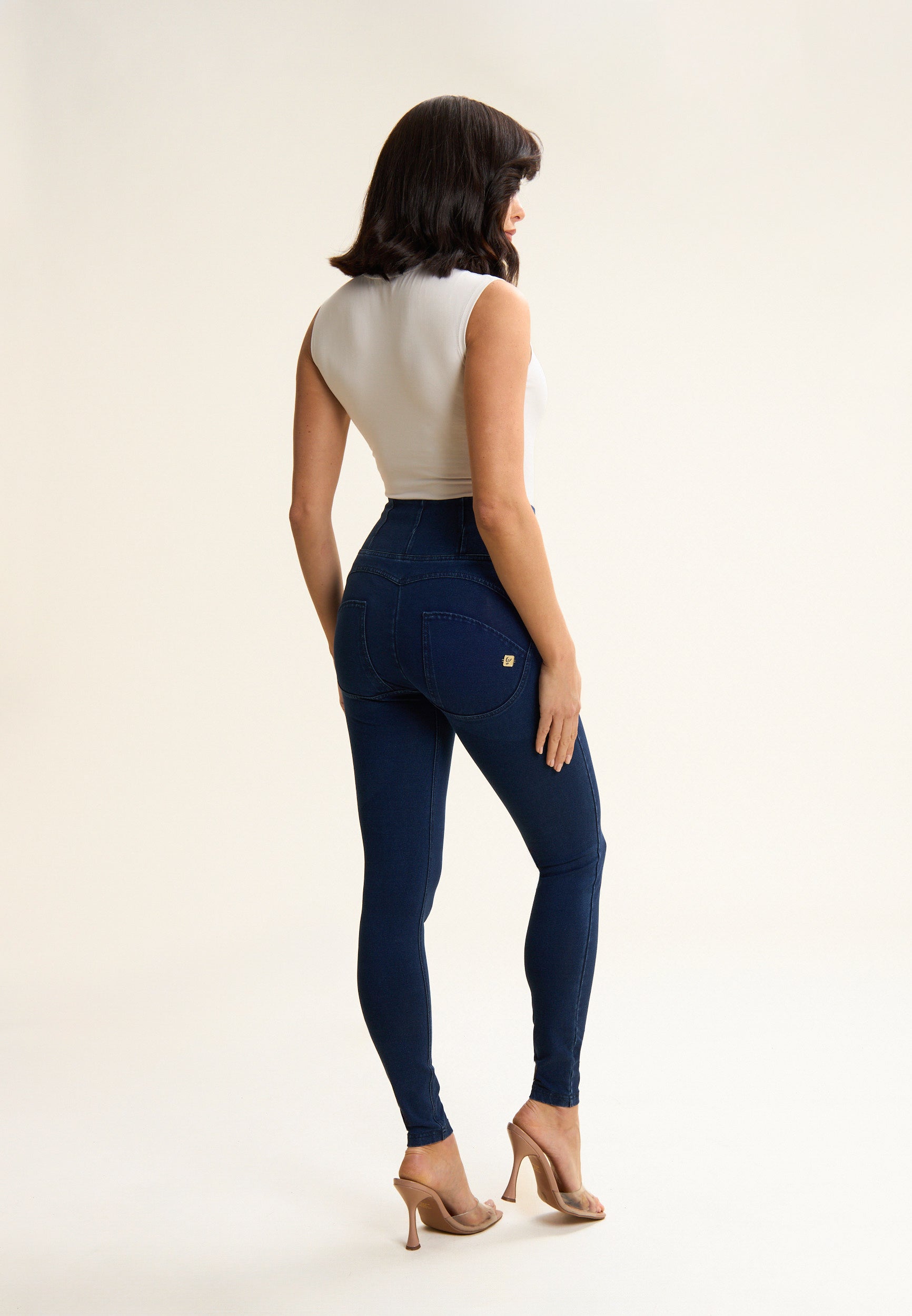 WRUP2HC002ORG_J0B_-_WWR_L 3