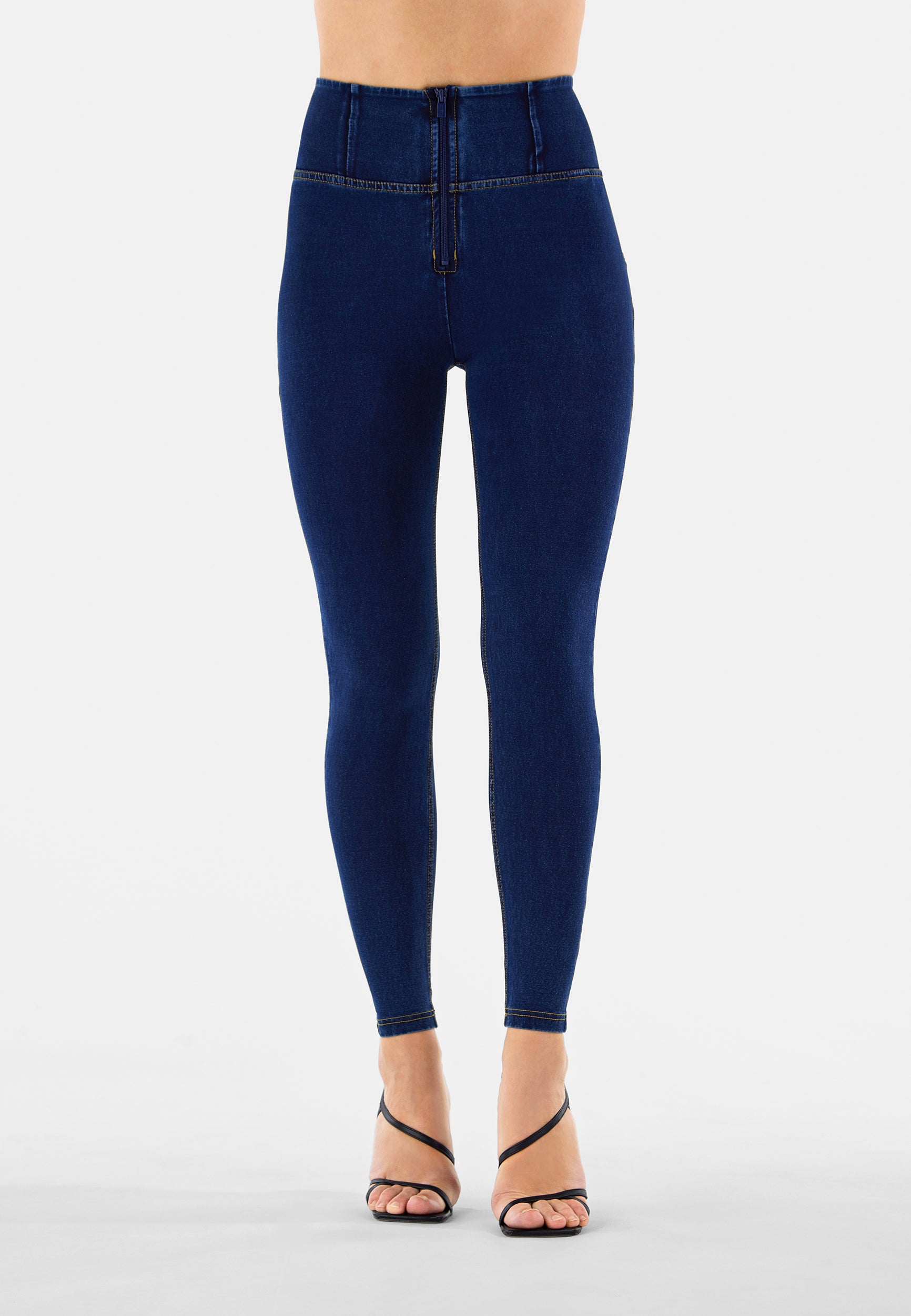 WRUP2HC002ORG_J0Y_-_WWR_L 2