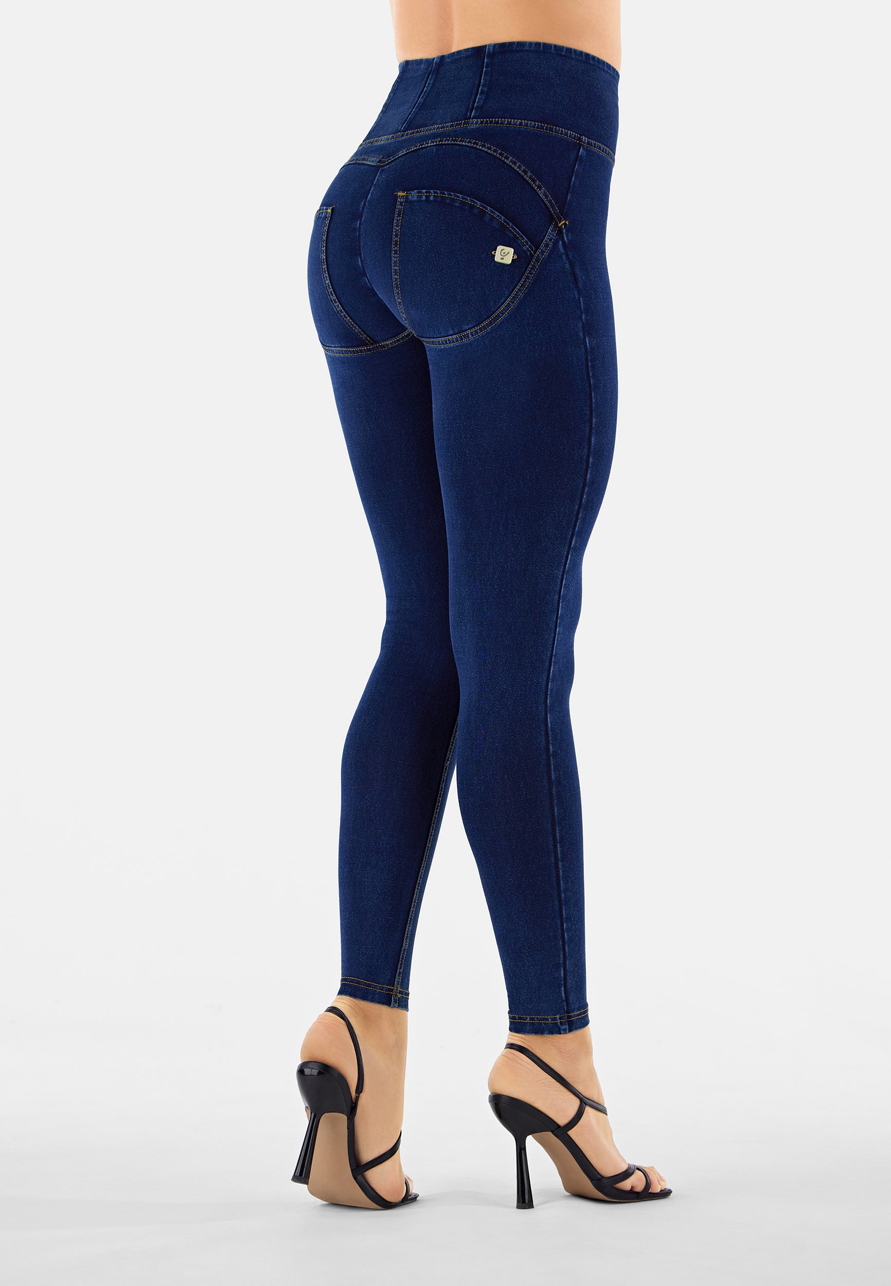 WRUP2HC002ORG_J0Y_-_WWR_L 3