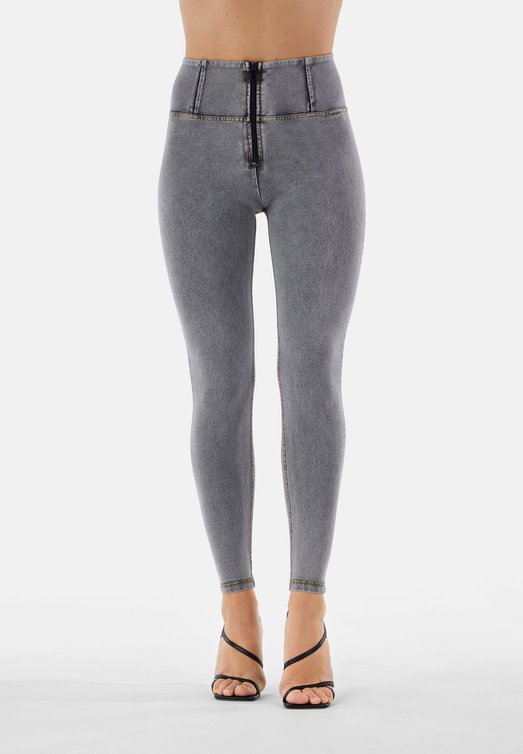 WRUP2HC002ORG_J3Y_-_WWR_L 2