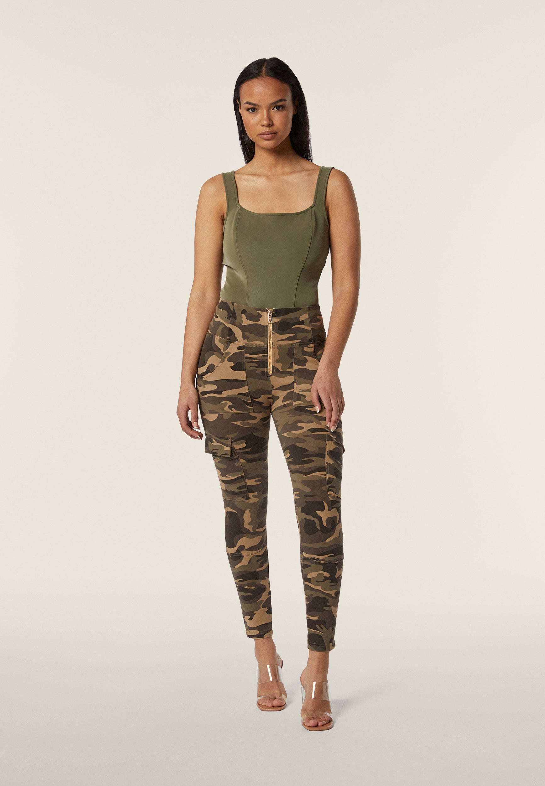 WRUP4HS449_M95M_-_WWR_XXS 1