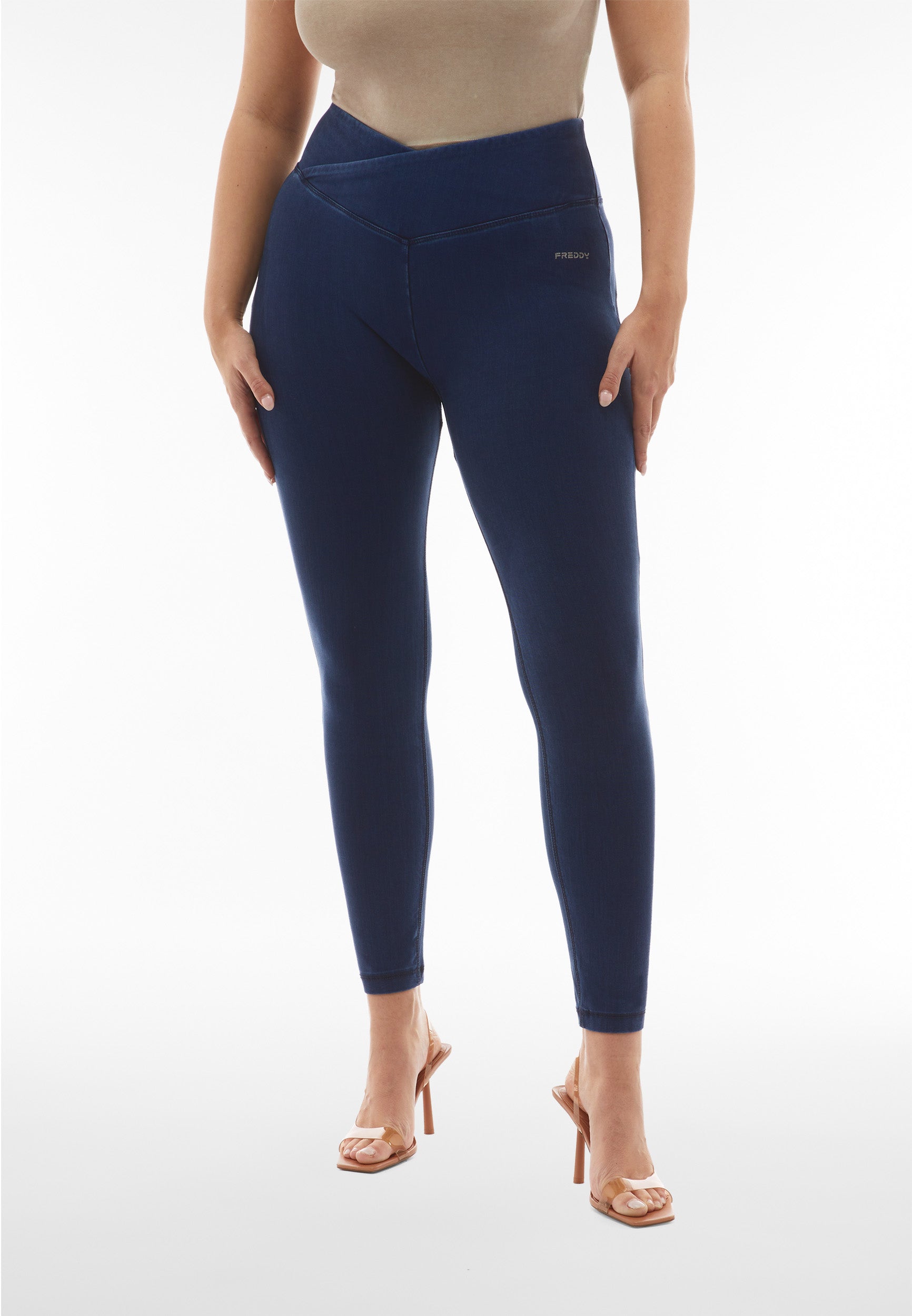 WRUPY4HC012_J0B_-_WWR_XXS 2